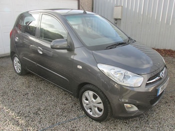 Used Hyundai i10 2011 for sale - 76402263: Photo
