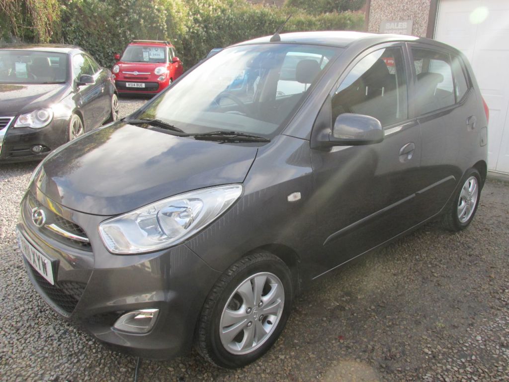 Used Hyundai i10 2011 for sale - 76402263: Photo 5