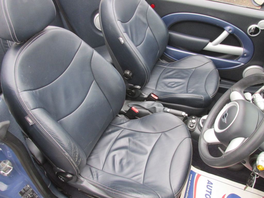 Used MINI Convertible 2007 for sale - 77436153: Photo 12