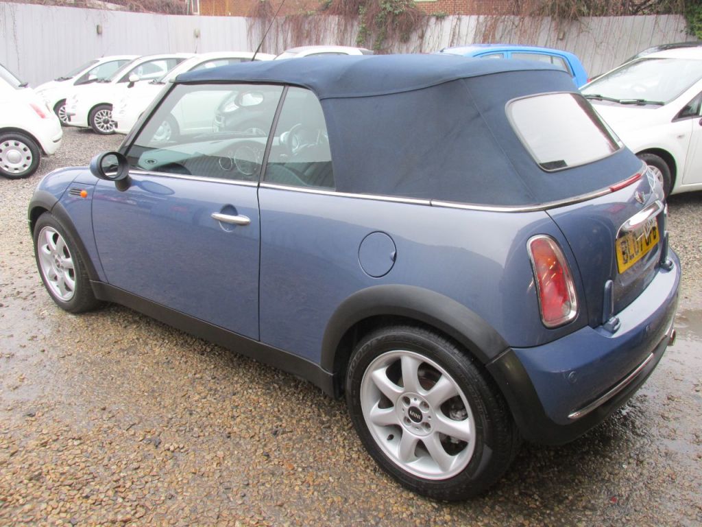 Used MINI Convertible 2007 for sale - 77436153: Photo 4