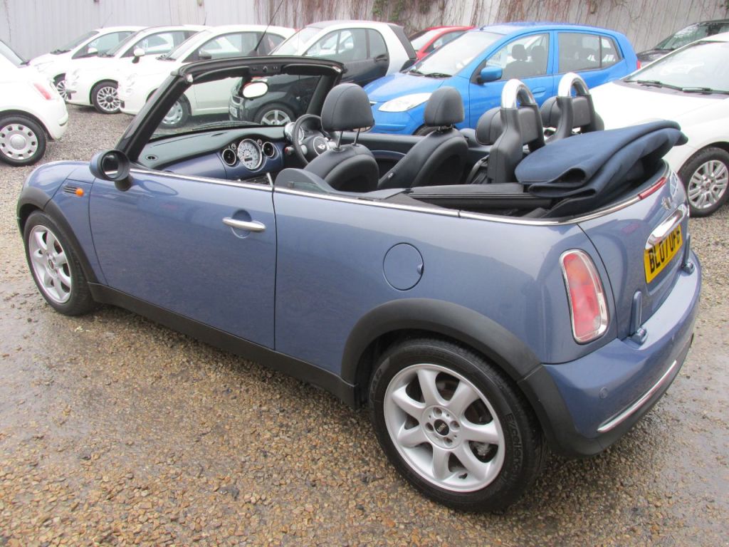 Used MINI Convertible 2007 for sale - 77436153: Photo 9