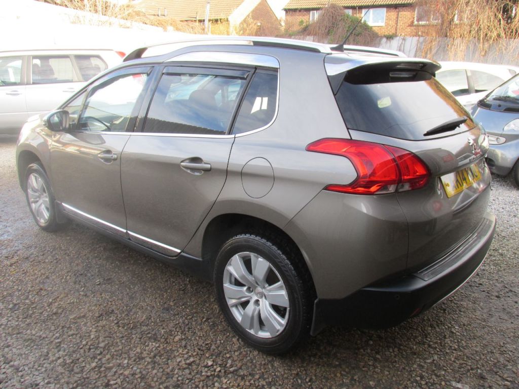 Used Peugeot 2008 2014 for sale - 76904807: Photo 4