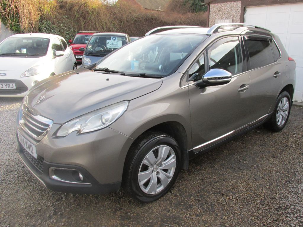 Used Peugeot 2008 2014 for sale - 76904807: Photo 5