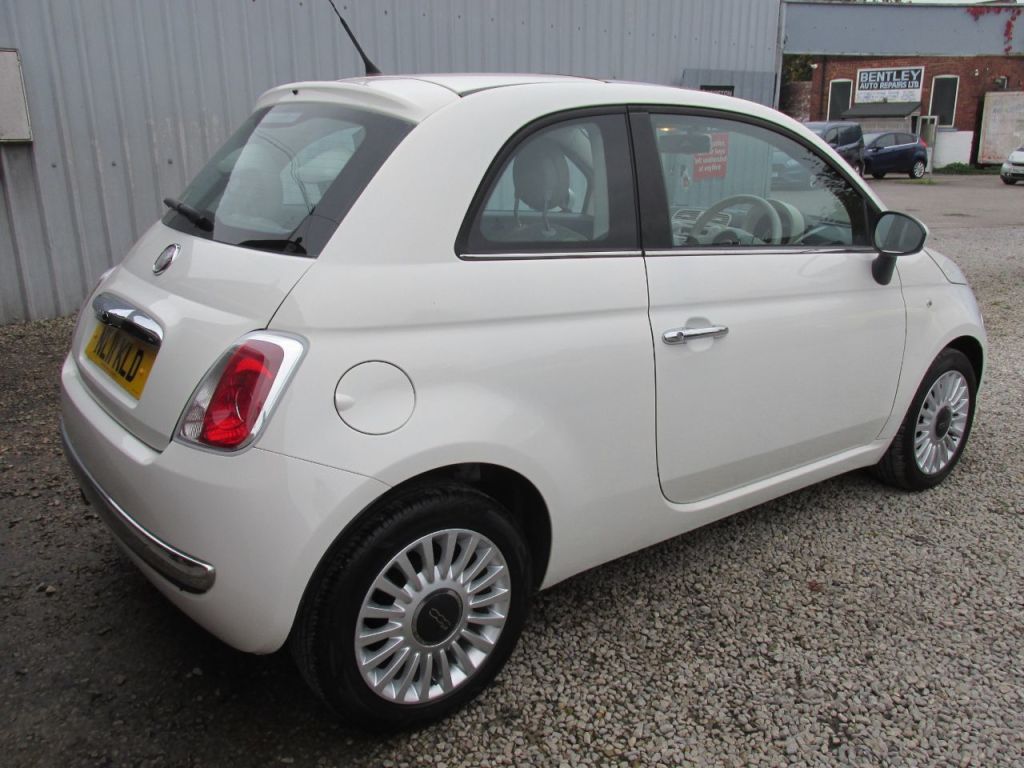 Used Fiat 500 2011 for sale - 76303183: Photo 2