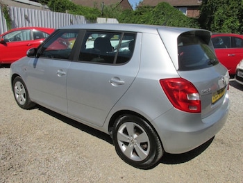 Used Skoda Fabia 2014 for sale - 79196534: Photo