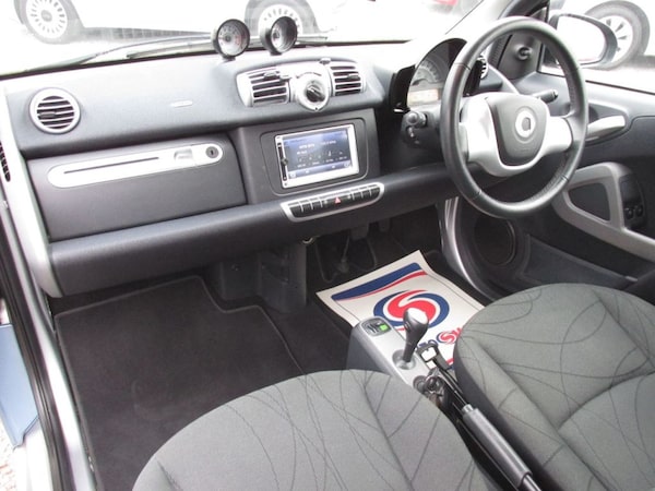 Used smart fortwo 2013 for sale - 74299778: Photo 10