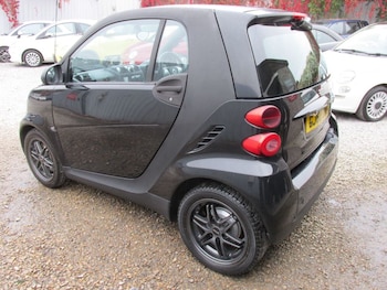 Used smart fortwo 2010 for sale - 76299188: Photo