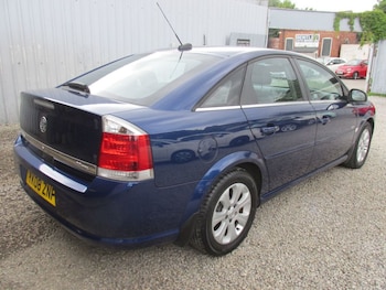 Used Vauxhall Vectra 2008 for sale - 78942756: Photo