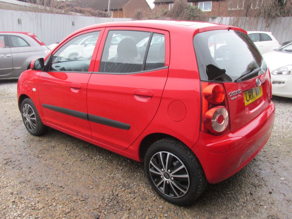 Used Kia Picanto 2010 for sale - 77408773: Photo 4
