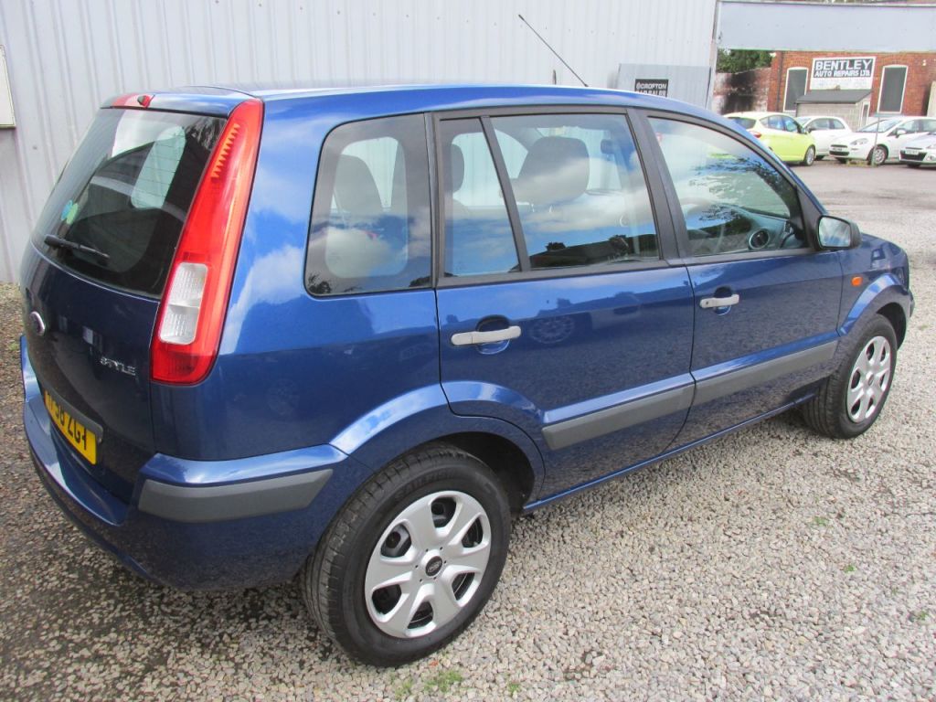 Used Ford Fusion 2009 for sale - 76641978: Photo 2