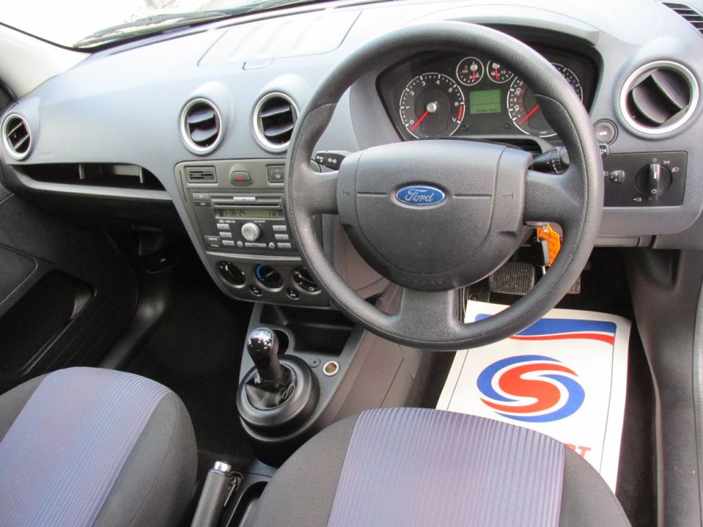 Used Ford Fusion 2009 for sale - 76641978: Photo 8