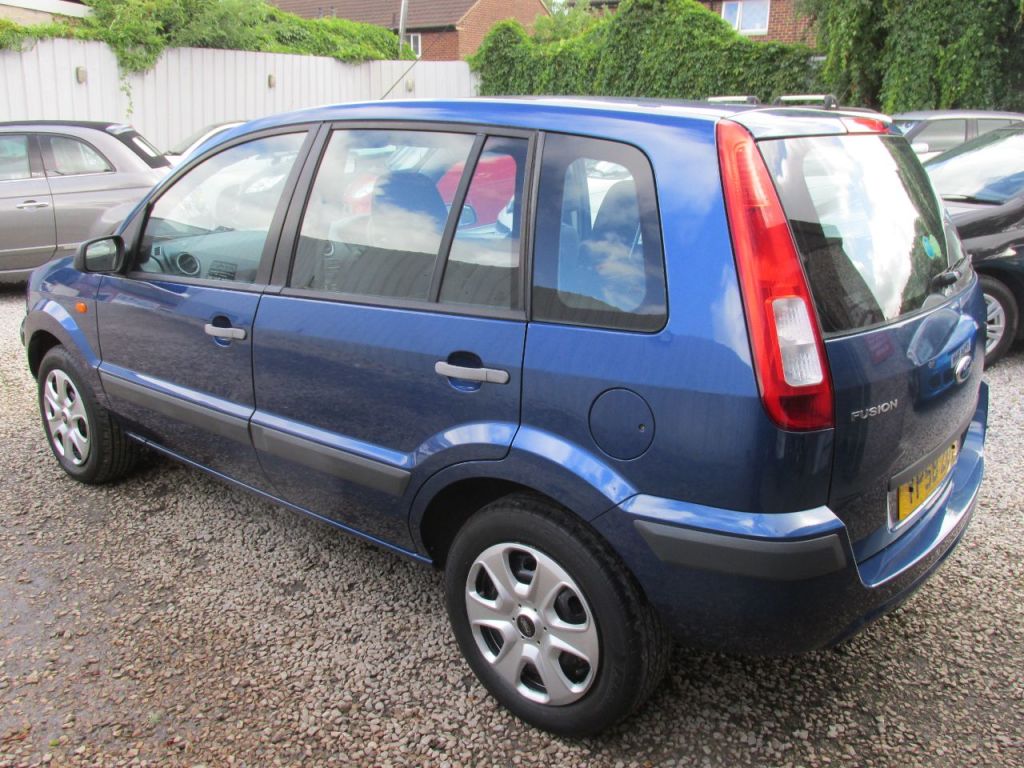 Used Ford Fusion 2009 for sale - 76934826: Photo 4