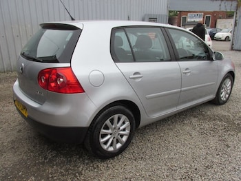 Used Volkswagen Golf 2007 for sale - 78353106: Photo