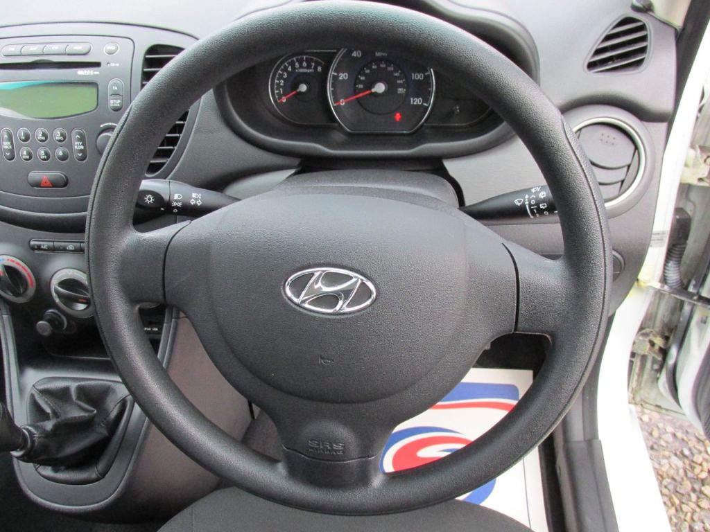 Used Hyundai i10 2011 for sale - 78082187: Photo 10