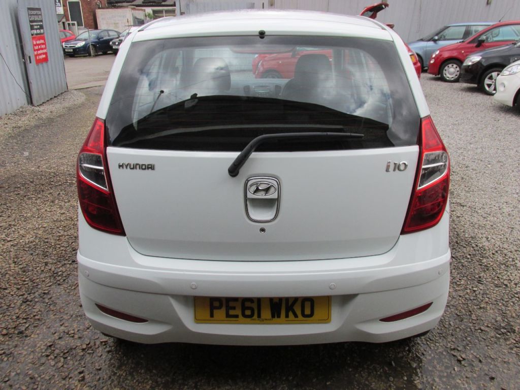 Used Hyundai i10 2011 for sale - 78082187: Photo 3