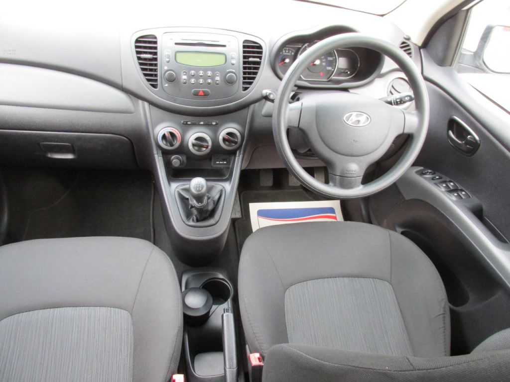Used Hyundai i10 2011 for sale - 78082187: Photo 8