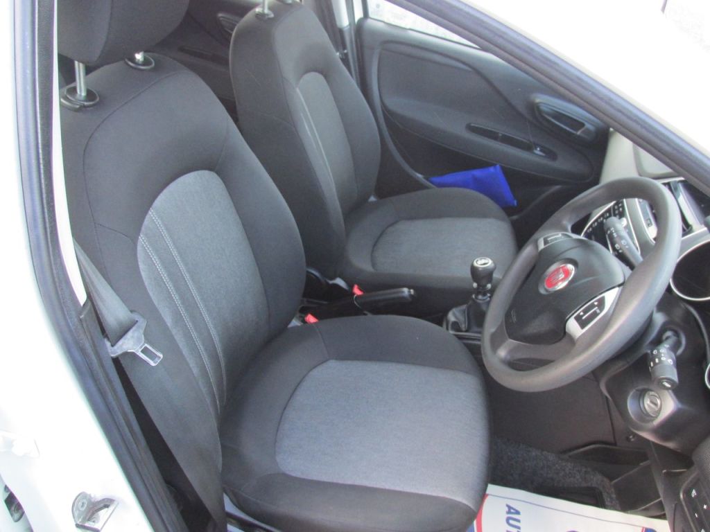 Used Fiat Punto 2016 for sale - 76847957: Photo 8