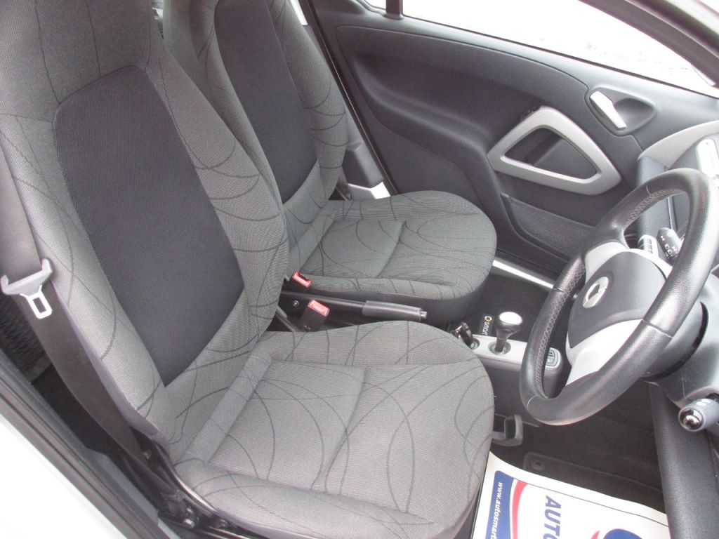 Used smart fortwo 2013 for sale - 76934813: Photo 8