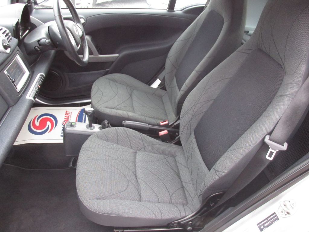 Used smart fortwo 2013 for sale - 76934813: Photo 9