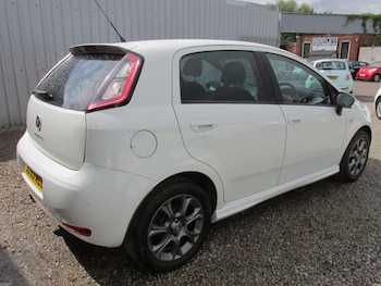 Used Fiat Punto 2013 for sale - 78631142: Photo