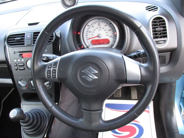 Used Suzuki Splash 2014 for sale - 73525178: Photo 11