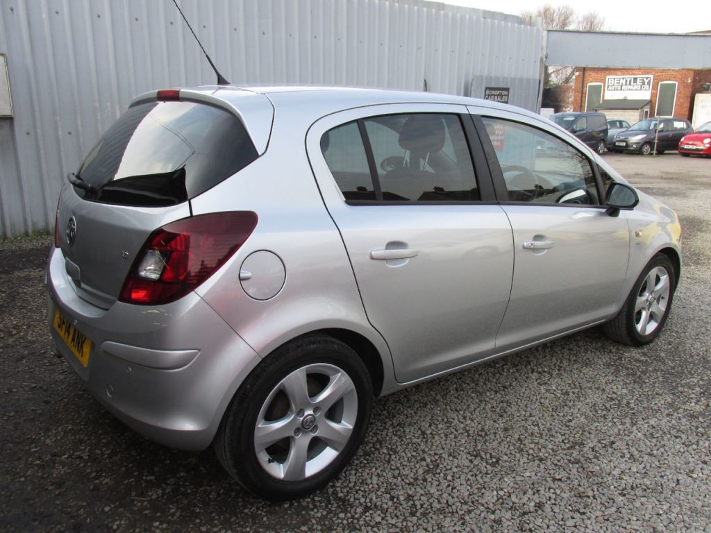Used Vauxhall Corsa 2014 for sale - 76934828: Photo 2