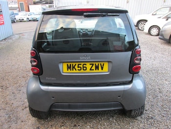 Used smart fortwo 2006 for sale - 76685844: Photo