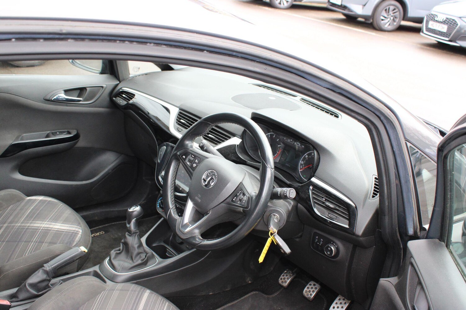Used Vauxhall Corsa for sale - 77909733: Photo 11