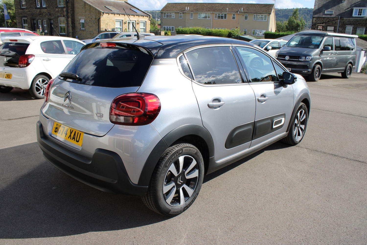 Vehicle 22