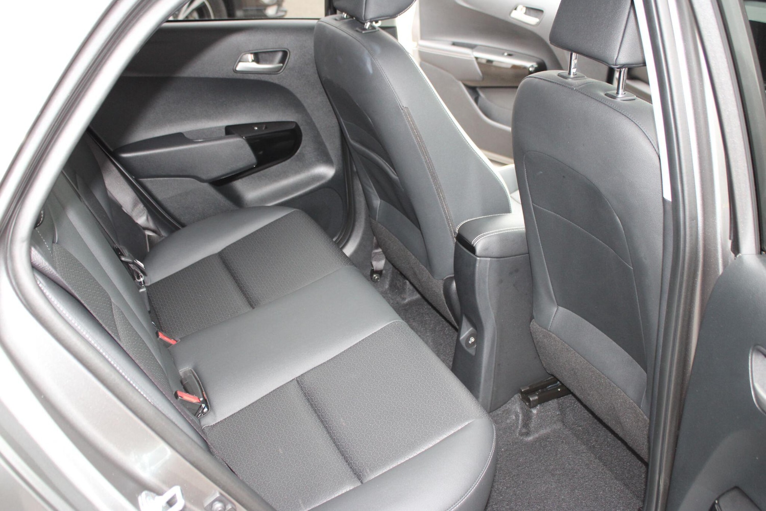 Used Kia Picanto for sale - 76997803: Photo 26