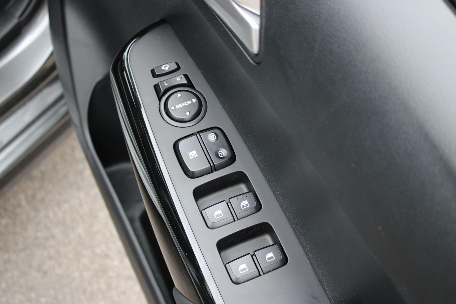 Used Kia Picanto for sale - 76997803: Photo 39