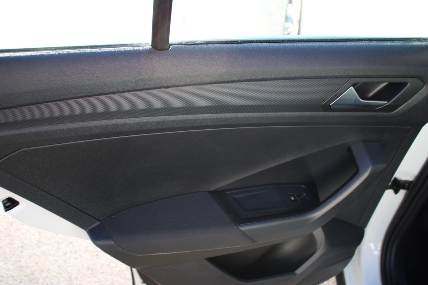 Used Volkswagen T-Roc 2020 for sale - 76645312: Photo 38