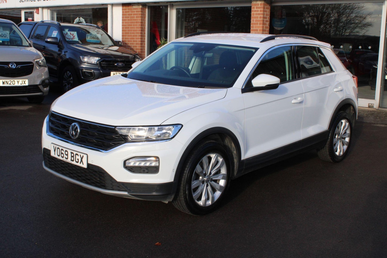 Used Volkswagen T-Roc 2020 for sale - 76645312: Photo 4