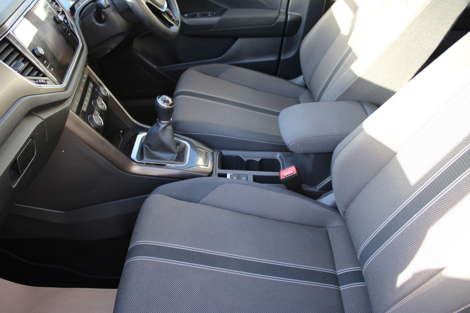 Used Volkswagen T-Roc 2020 for sale - 76645312: Photo 58