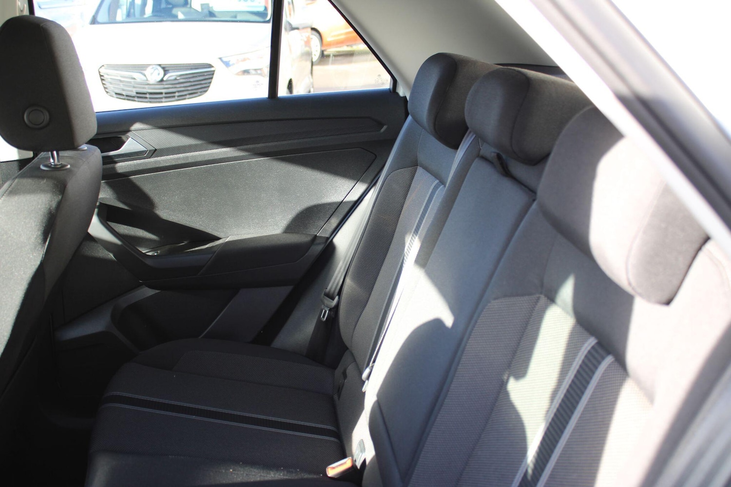 Used Volkswagen T-Roc 2020 for sale - 76645312: Photo 59