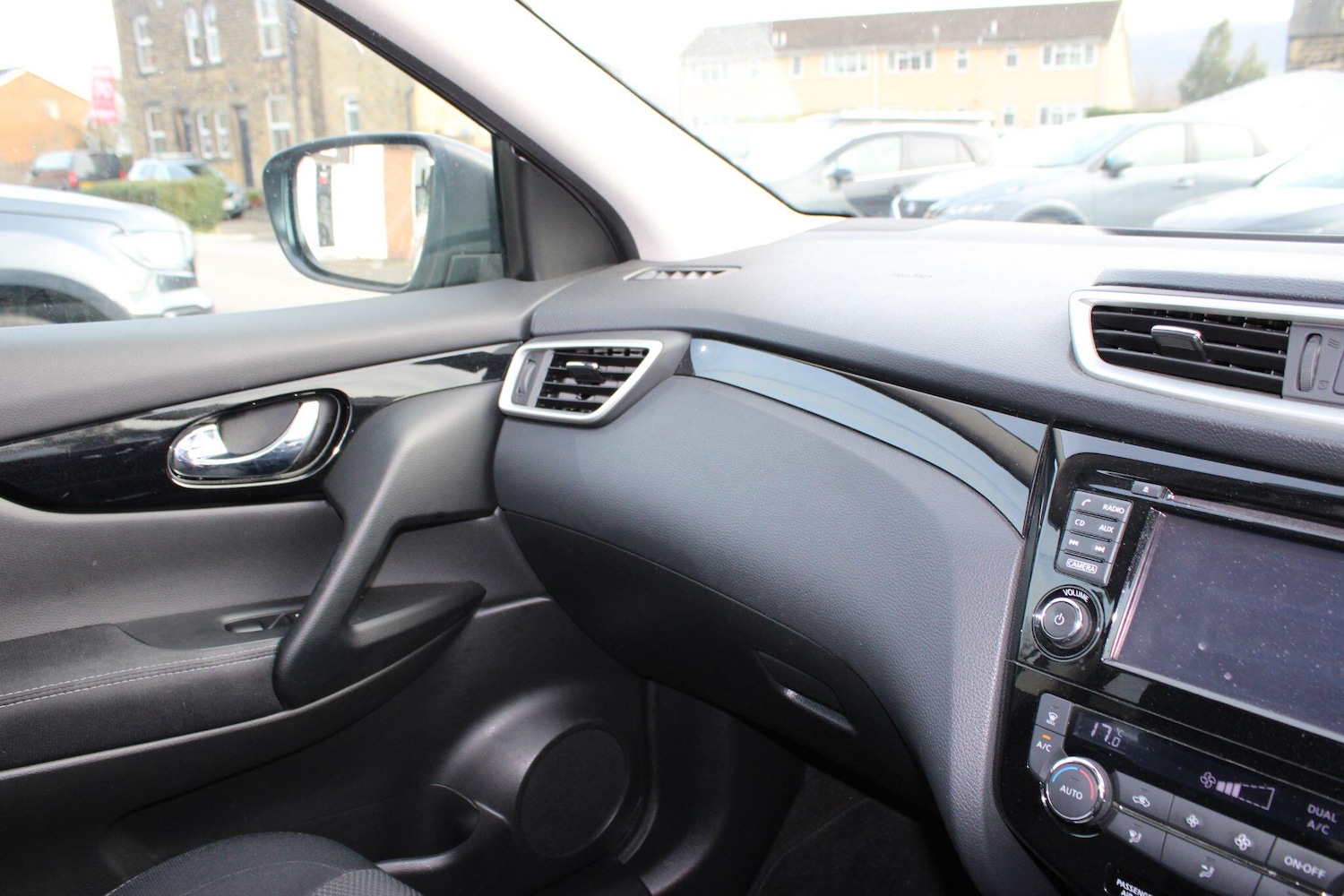 Used Nissan Qashqai for sale - 77978390: Photo 13