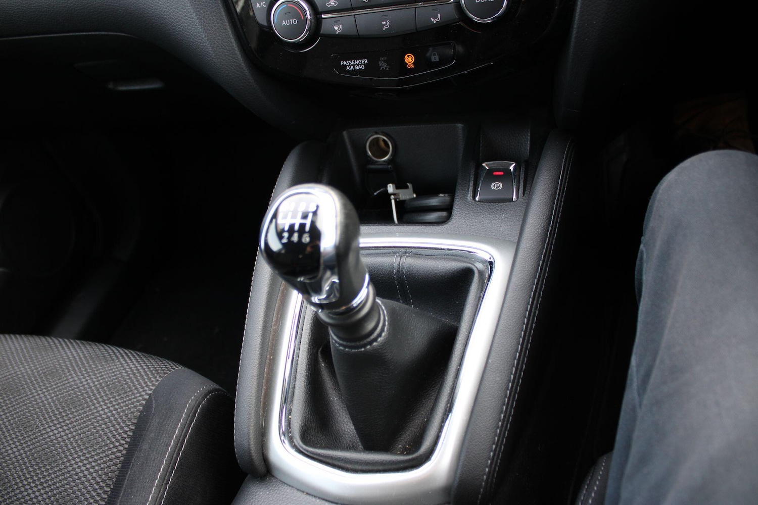 Used Nissan Qashqai for sale - 77978390: Photo 14