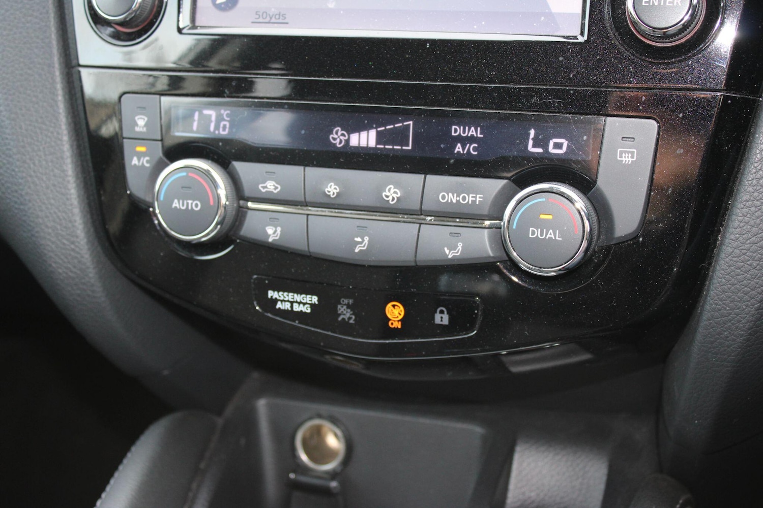 Used Nissan Qashqai for sale - 77978390: Photo 18