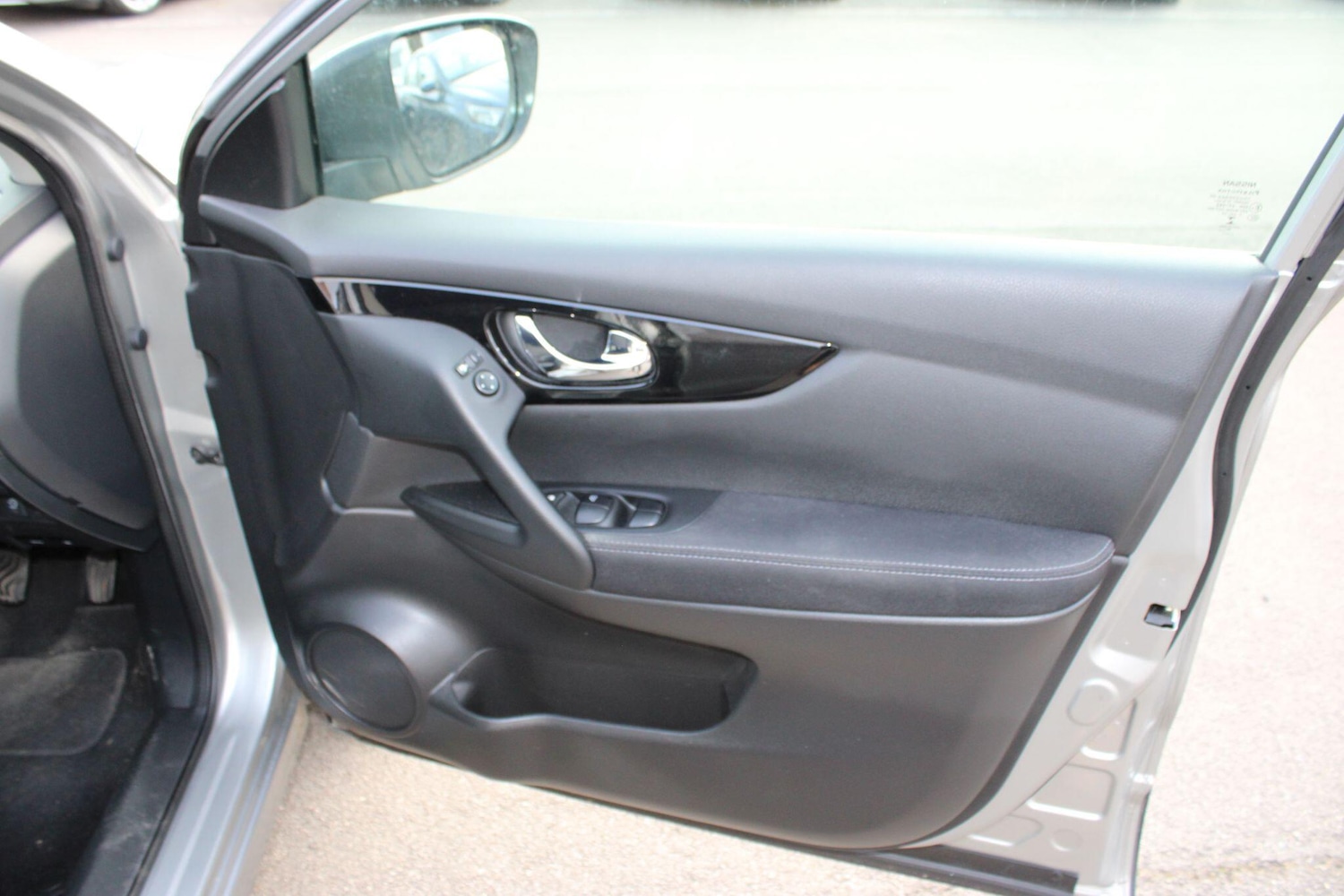 Used Nissan Qashqai for sale - 77978390: Photo 21