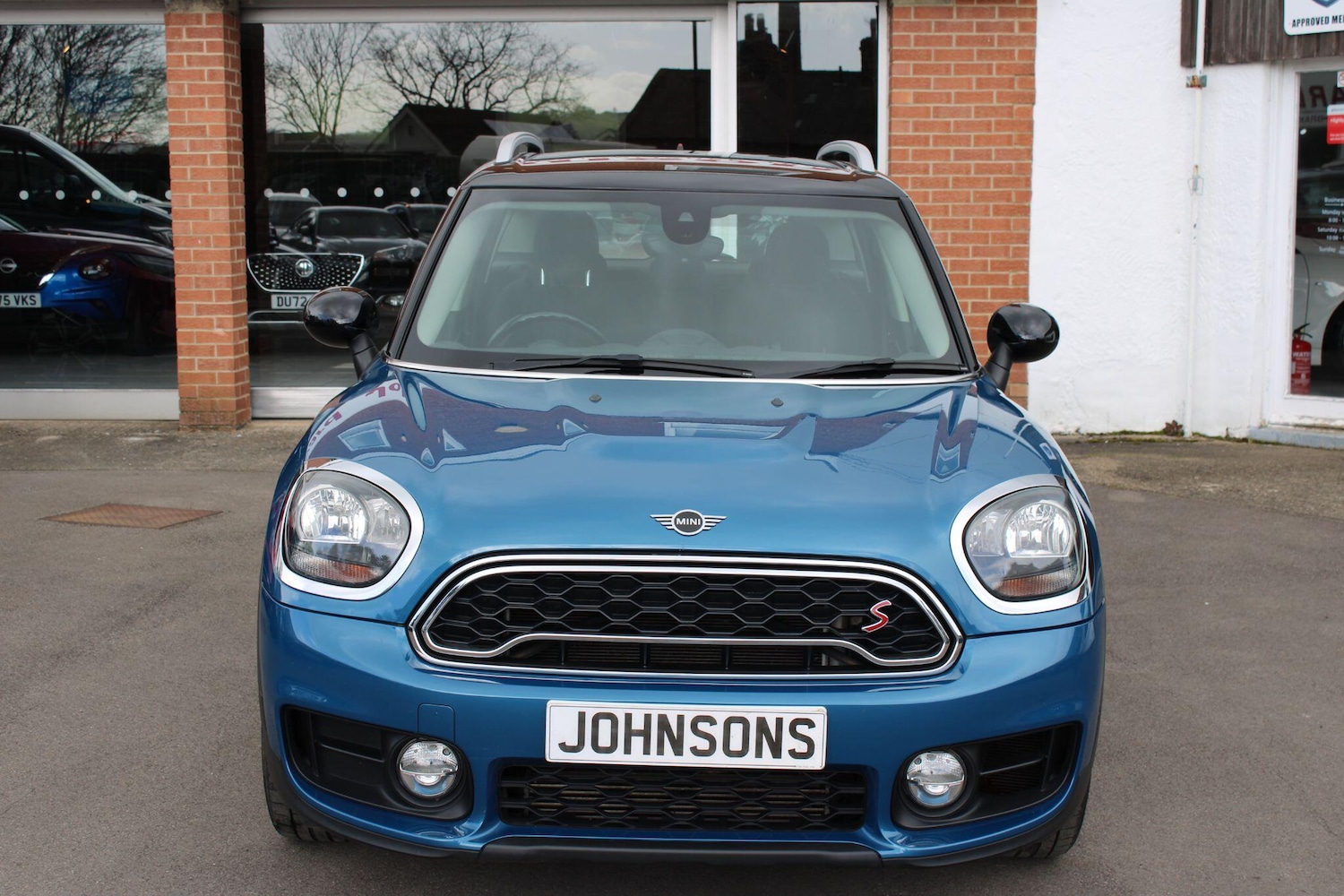 Used MINI Countryman 2018 for sale - 78071965: Photo 2