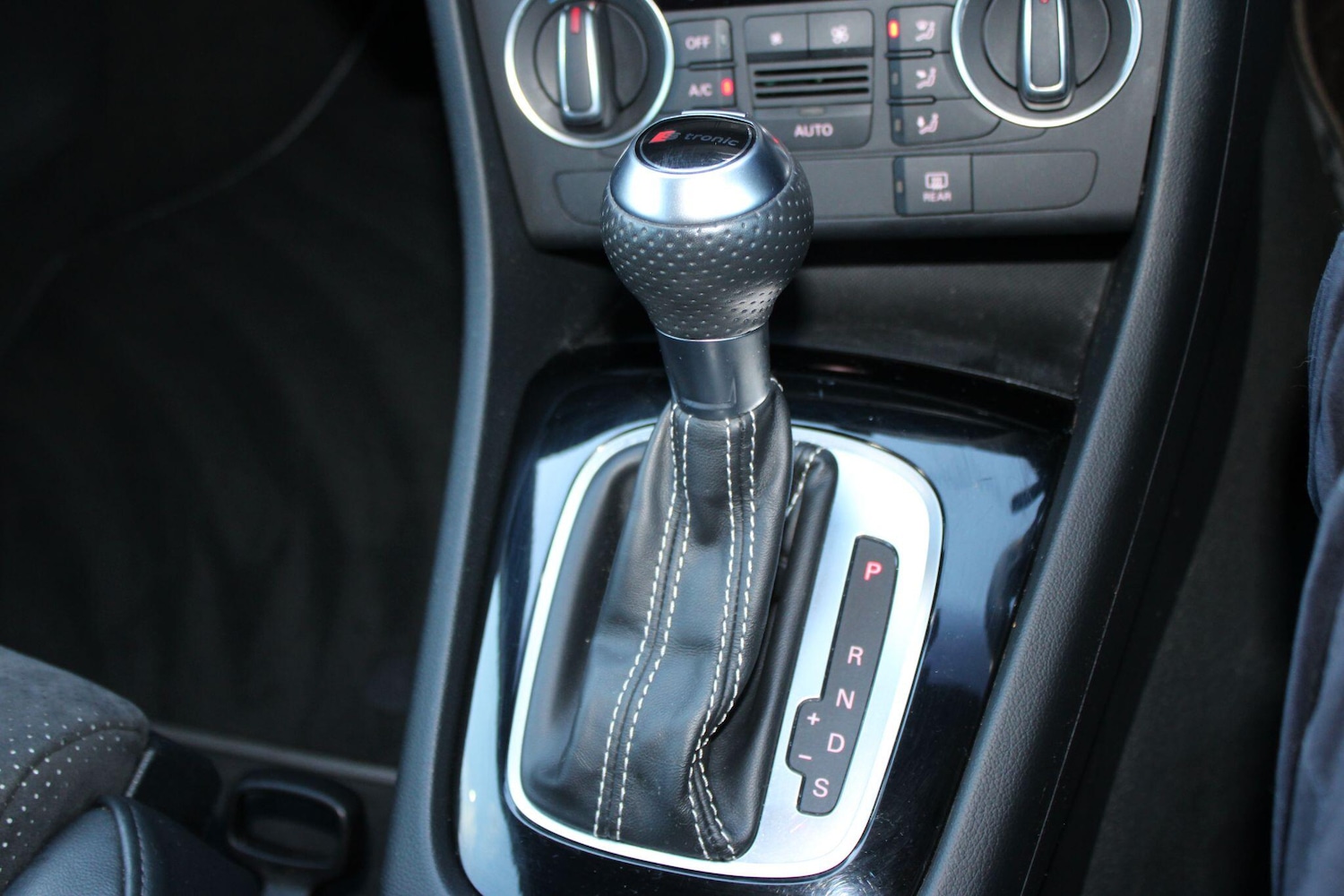 Used Audi Q3 2017 for sale - 76689116: Photo 31