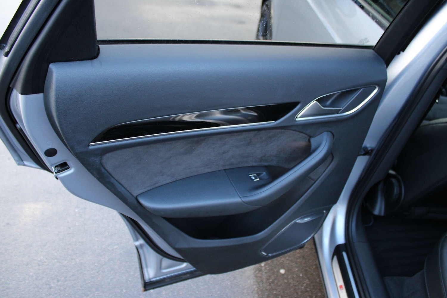 Used Audi Q3 2017 for sale - 76689116: Photo 47