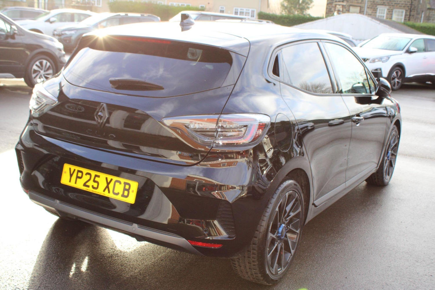 Used Renault Clio 2025 for sale - 76499064: Photo 24