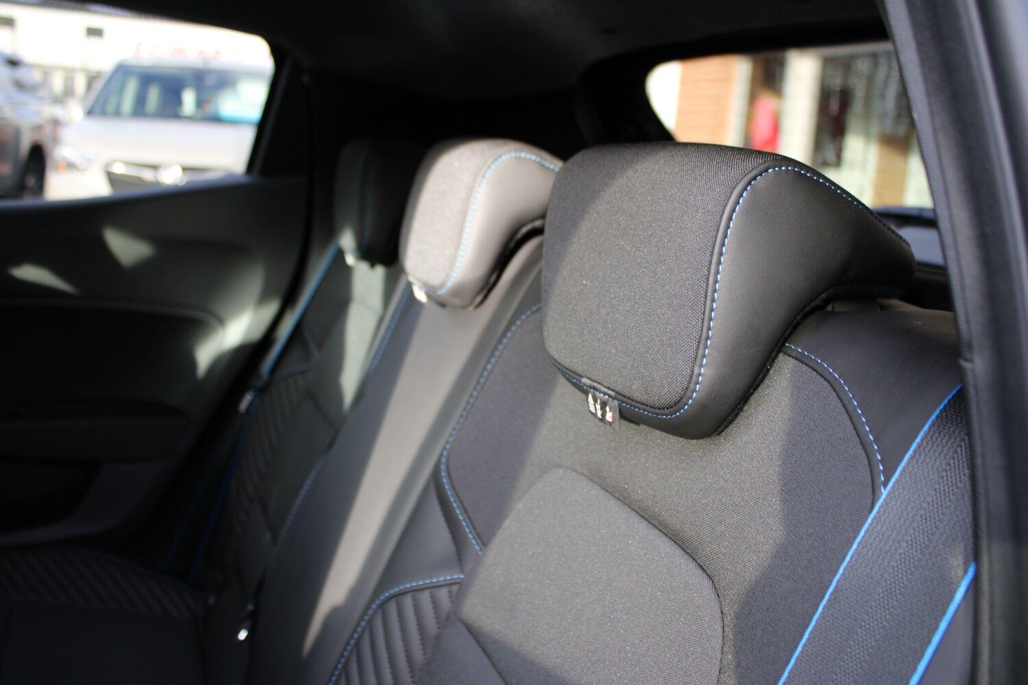 Used Renault Clio 2025 for sale - 76499064: Photo 32