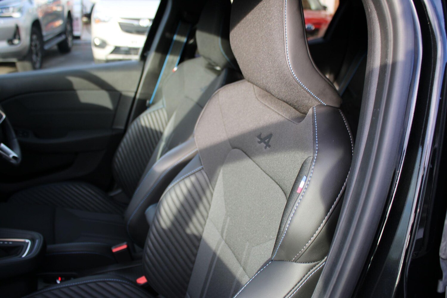 Used Renault Clio 2025 for sale - 76499064: Photo 58