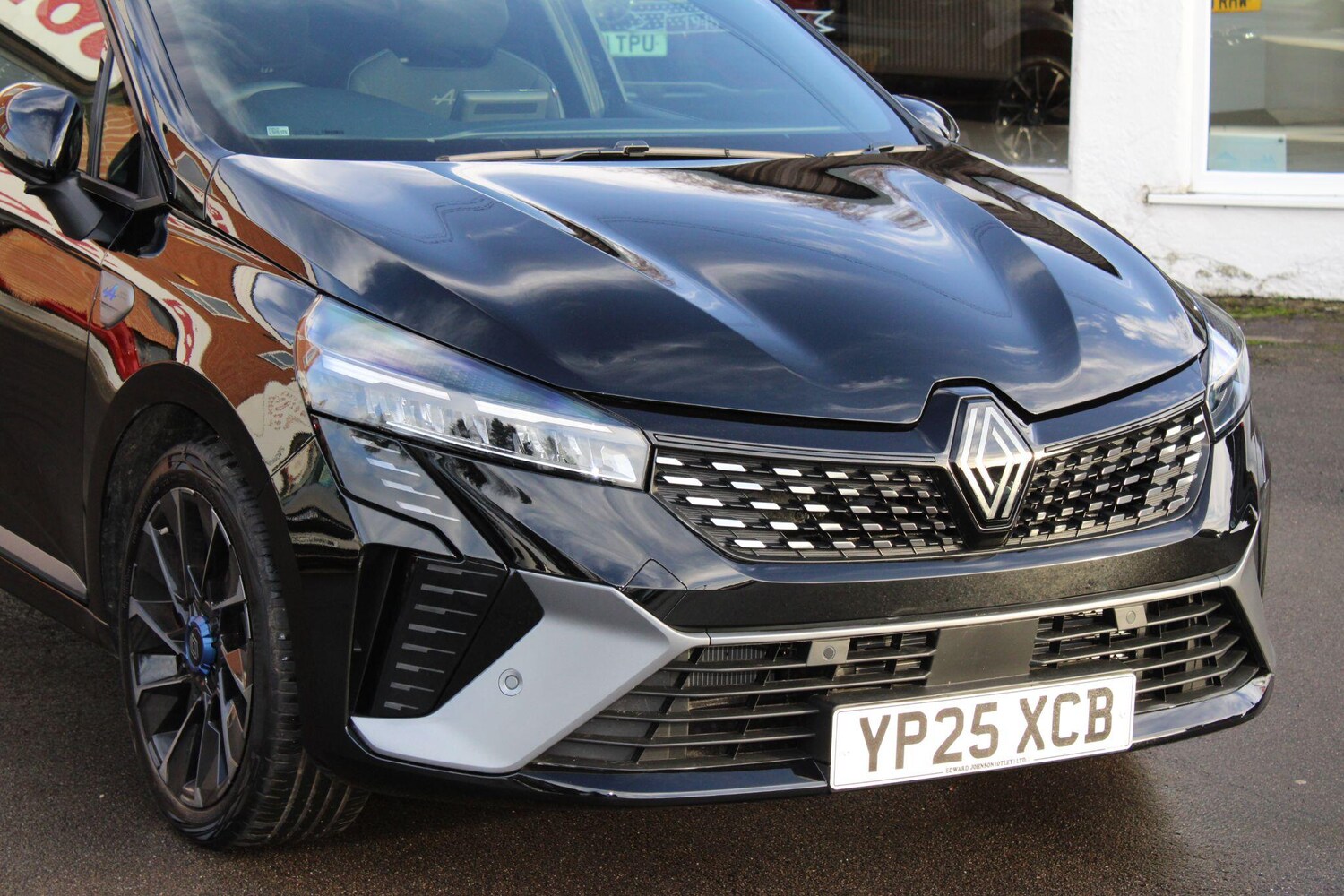 Used Renault Clio 2025 for sale - 76499064: Photo 61