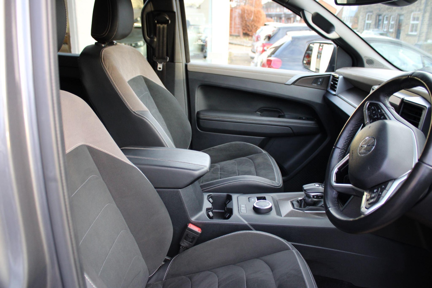 Used Volkswagen Amarok 2023 for sale - 77216022: Photo 22