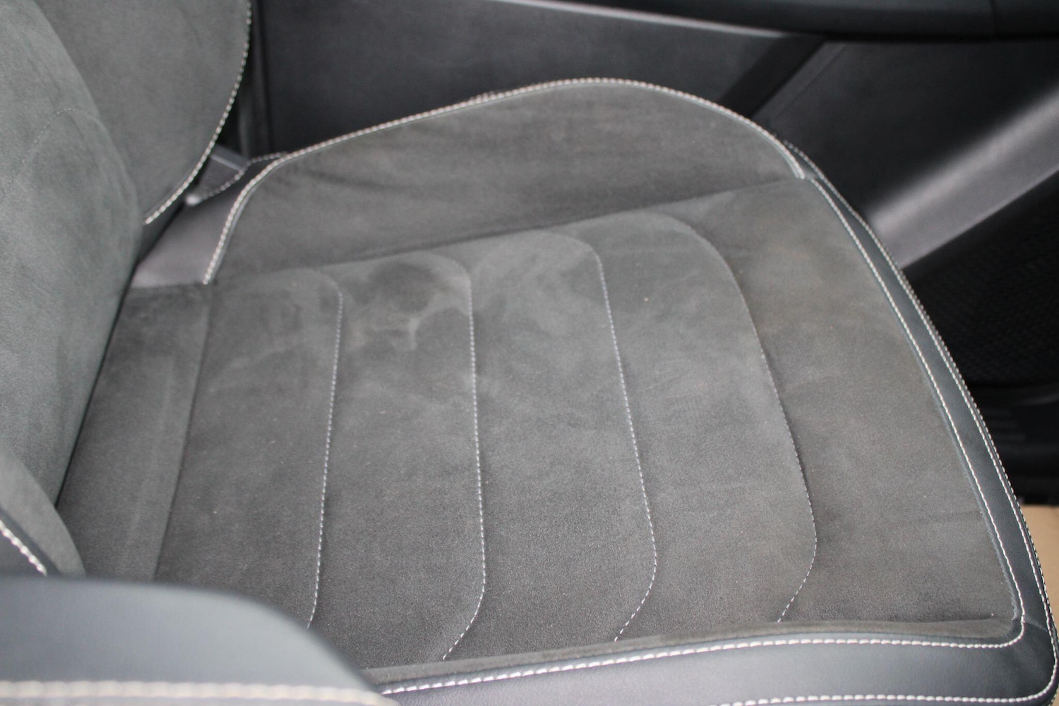 Used Volkswagen Amarok 2023 for sale - 77216022: Photo 23