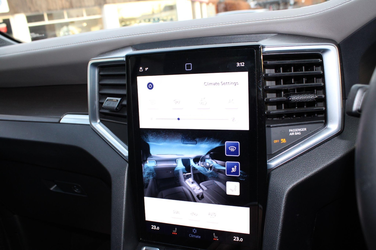 Used Volkswagen Amarok 2023 for sale - 77216022: Photo 45