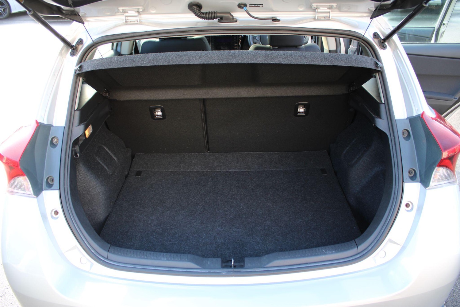 Used Toyota Auris 2017 for sale - 77396048: Photo 36